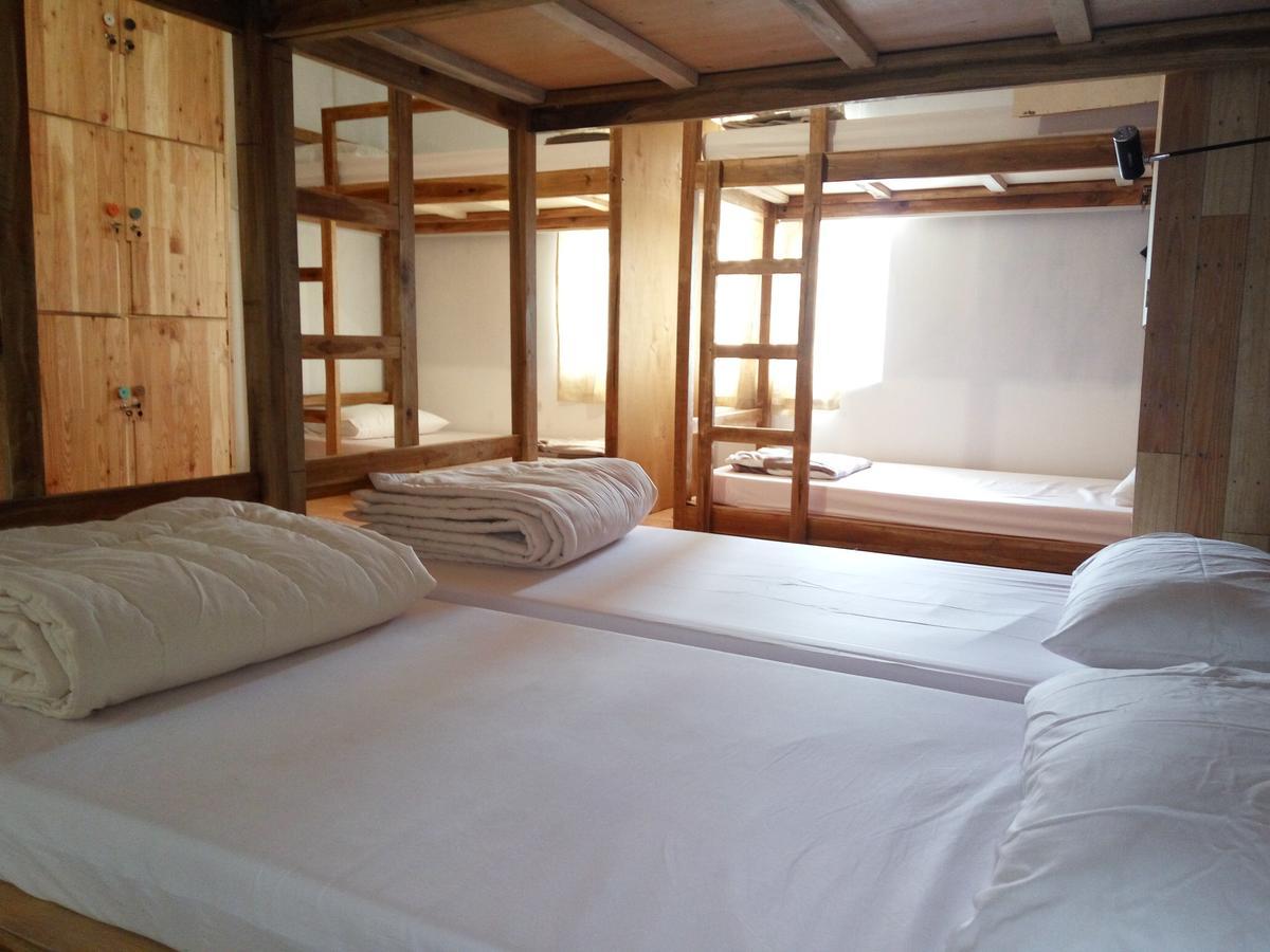 Tani Jiwo Hostel Diyeng Exteriör bild