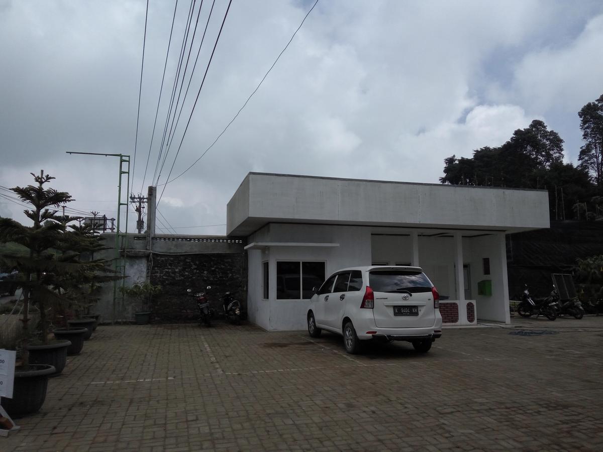 Tani Jiwo Hostel Diyeng Exteriör bild