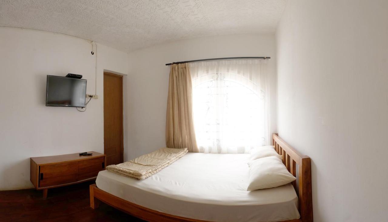 Tani Jiwo Hostel Diyeng Exteriör bild