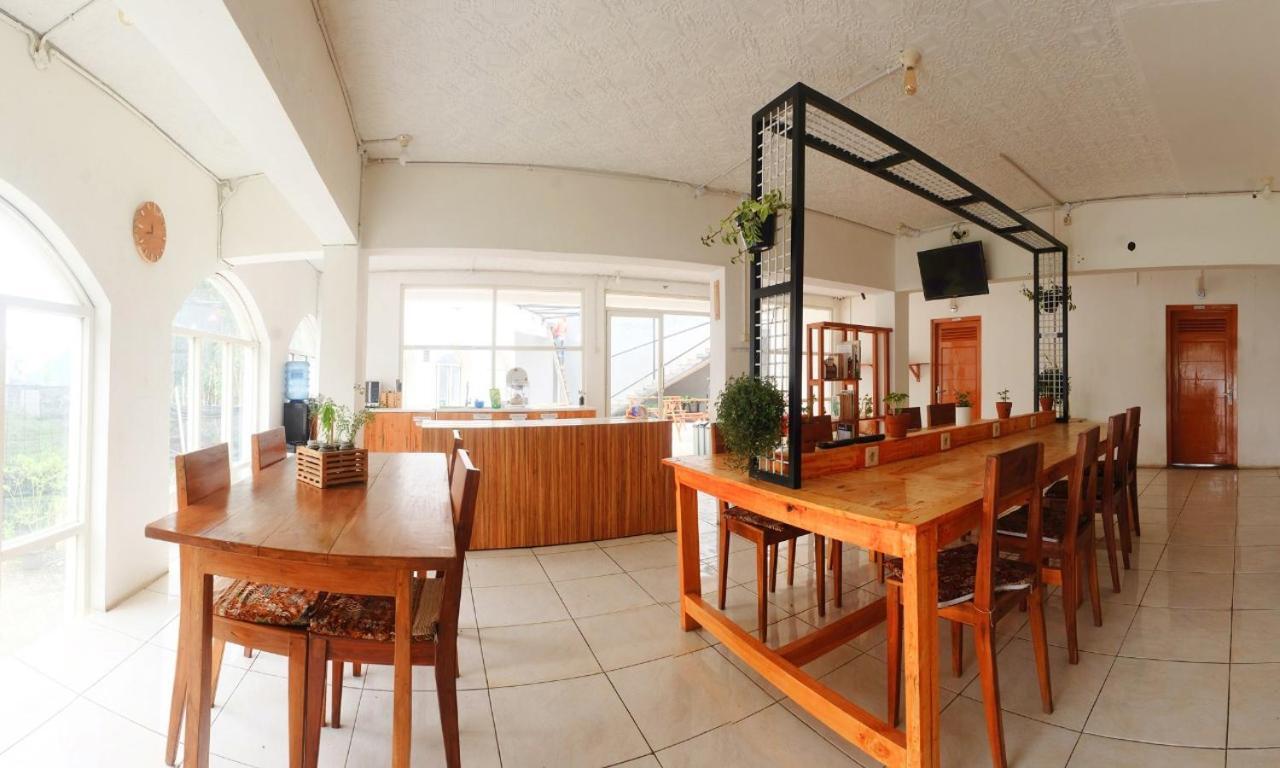 Tani Jiwo Hostel Diyeng Exteriör bild