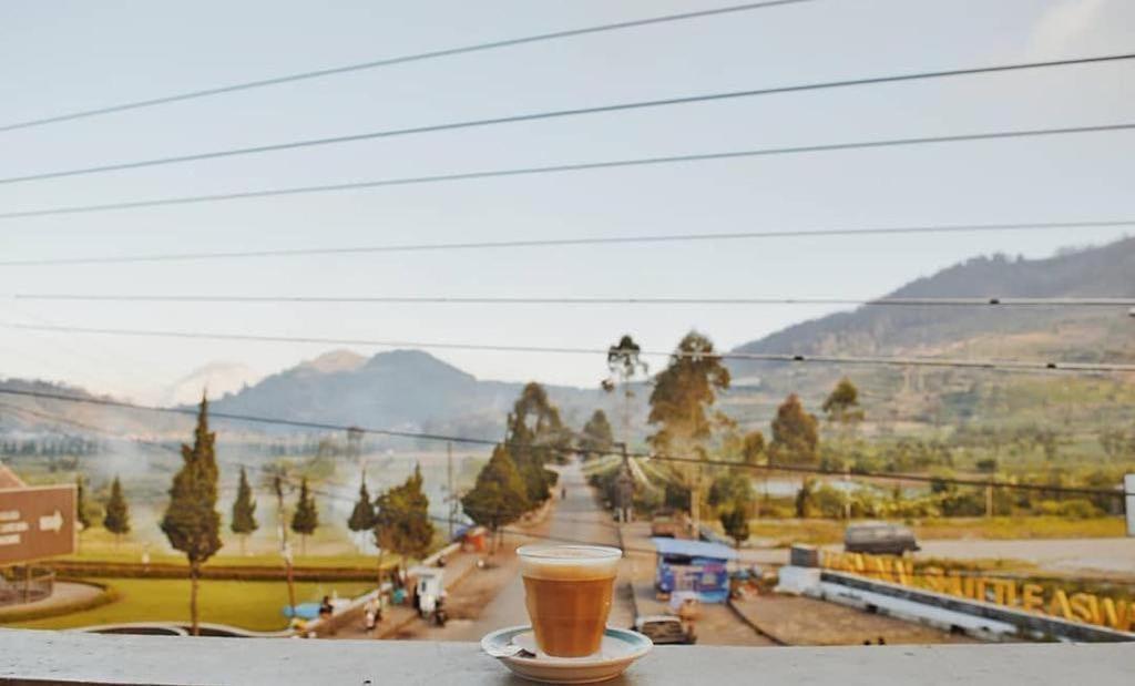 Tani Jiwo Hostel Diyeng Exteriör bild