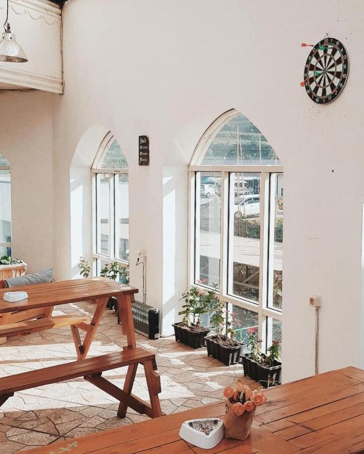 Tani Jiwo Hostel Diyeng Exteriör bild