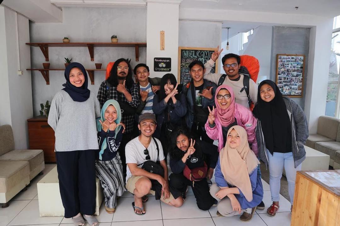 Tani Jiwo Hostel Diyeng Exteriör bild