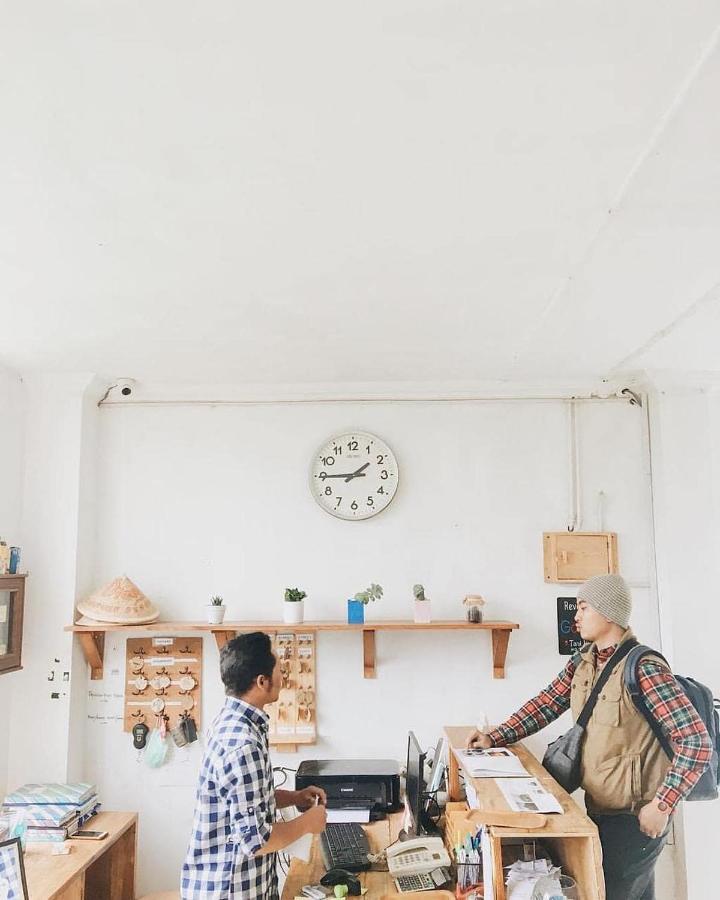 Tani Jiwo Hostel Diyeng Exteriör bild